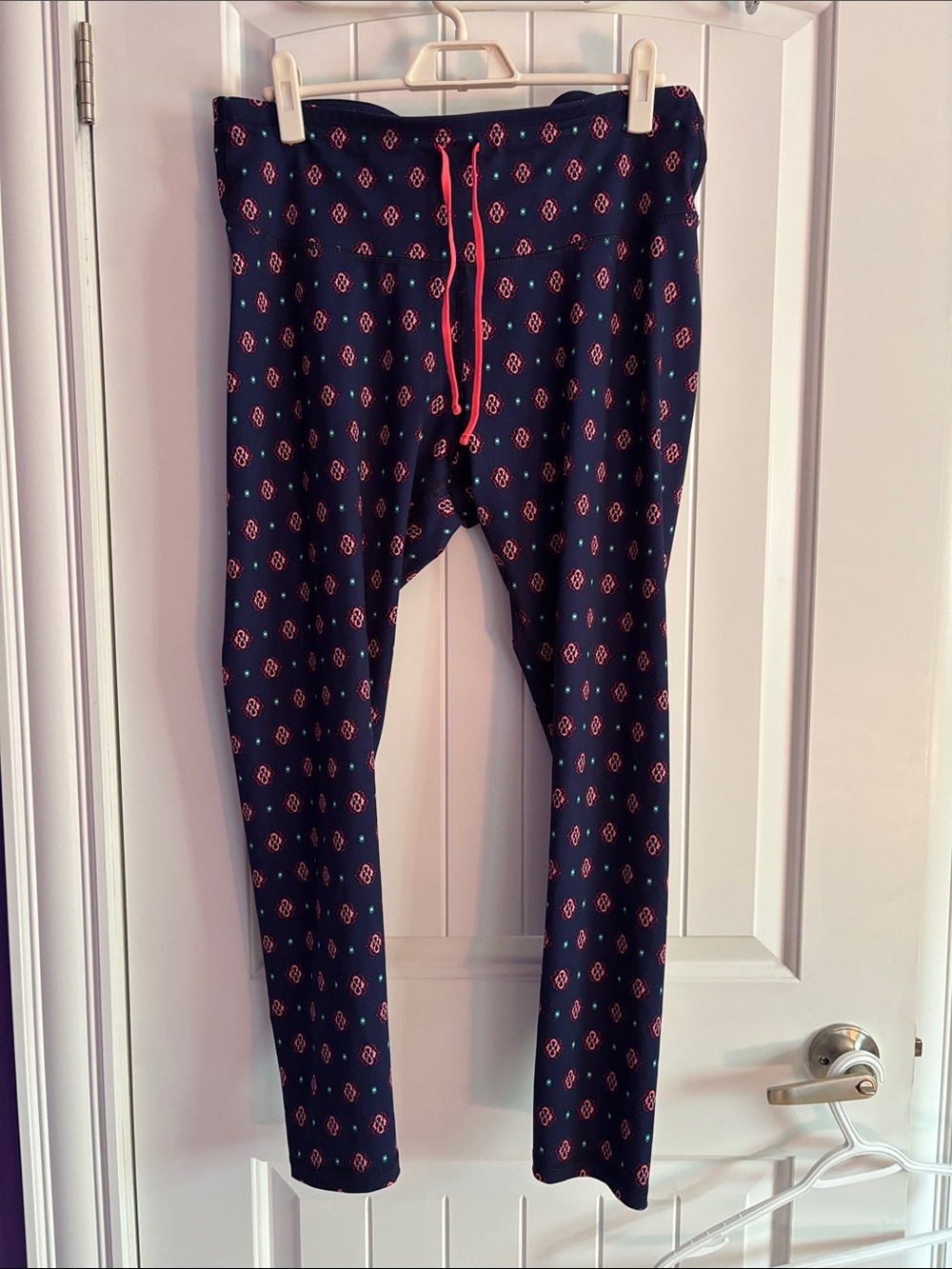 Old Navy Navy Leggings with Pink Diamond Print & Pink Drawstring